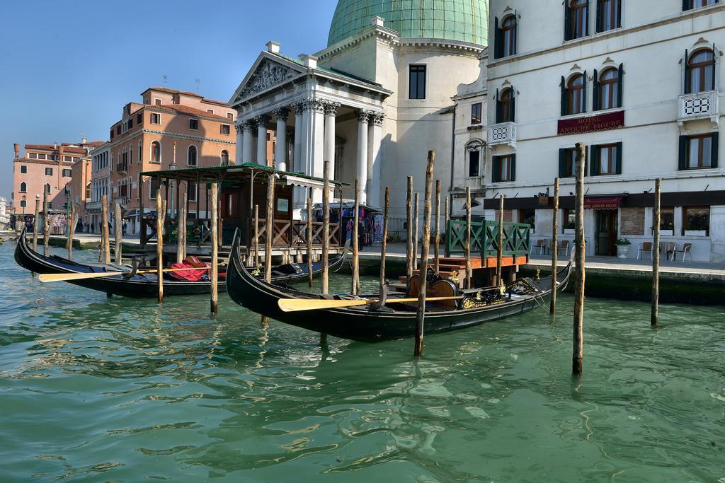 Residenza Ruga Giuffa Castello  Экстерьер фото
